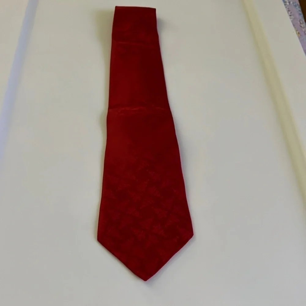 Ho Ho Ho men’s Christmas tie. 100% silk. Red with Christmas tree pattern.